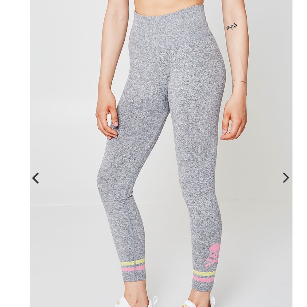 SOULCYCLE Seamless Skull Jacquard Legging, Size M (NWT)